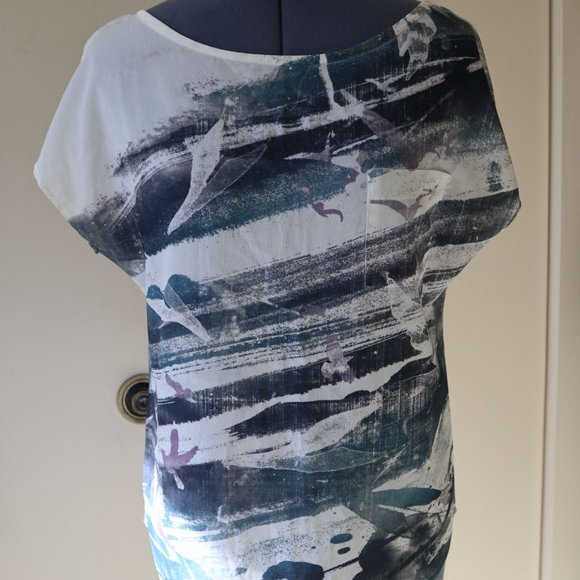 Lush Top - Picture 7 of 10